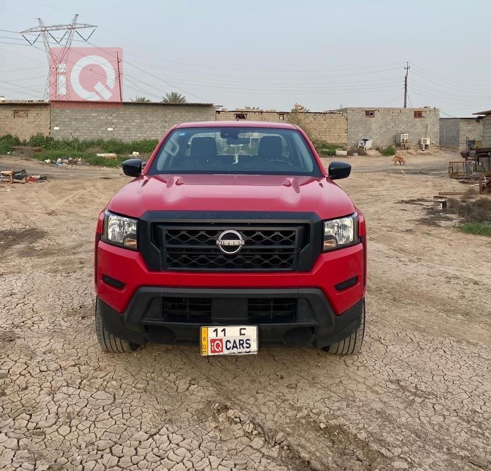 نيسان فرونتر